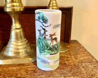Vintage Asian Bud Vase: Oriental Objects D'Art Macau Decor Muntjac