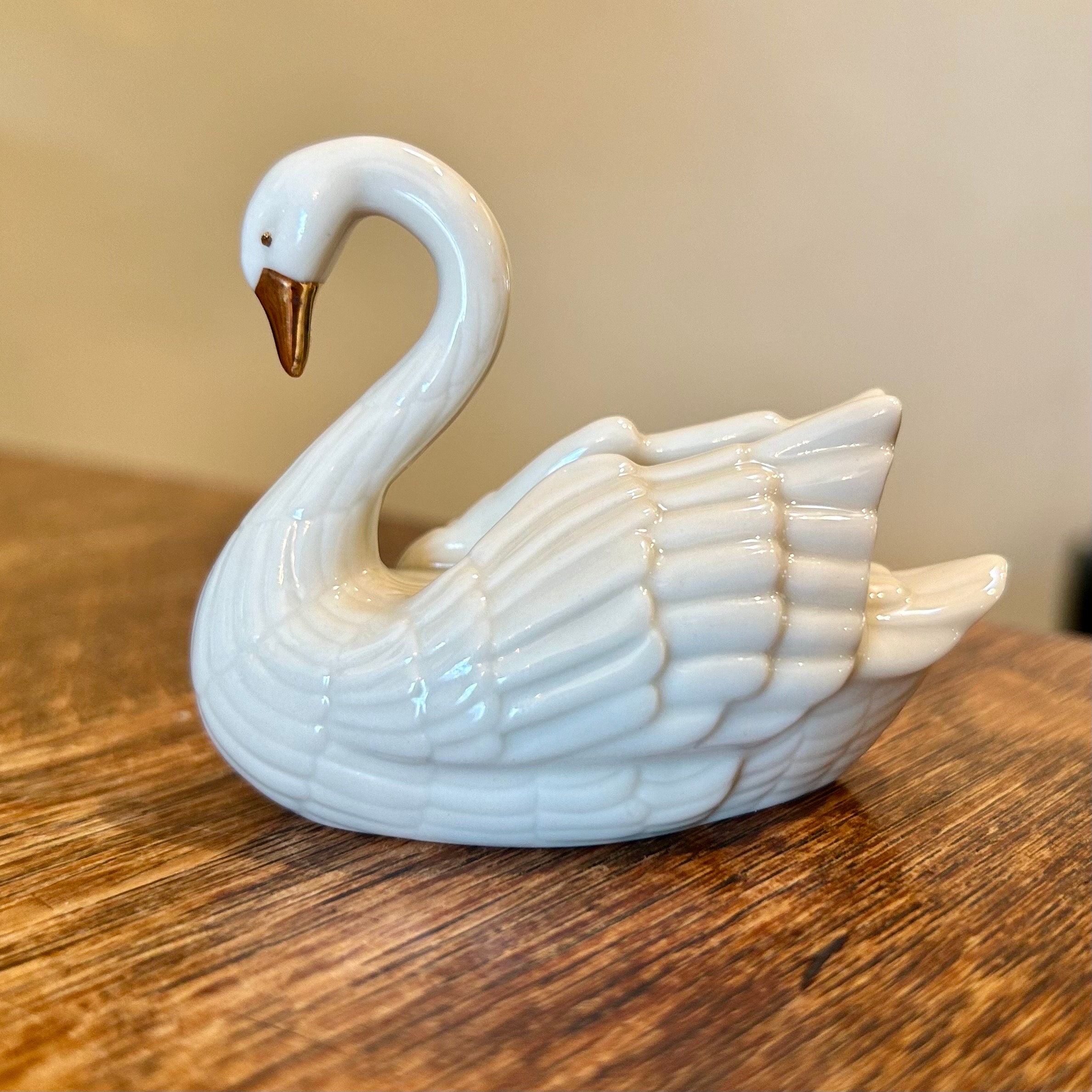 Lenox China Ivory and Gold Swan Place Card Holder Vintage Fine