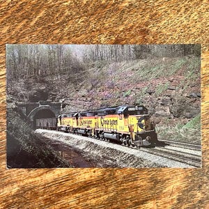 Cartão postal do sistema Chessie CSX B&O e C e O Sand Patch Tunnel Train Railroad sem uso Vintage