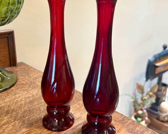 Vintage Avon Ruby Red Bud Vases Perfume Bottles 1970s - Etsy