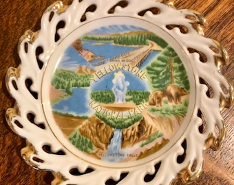 Vintage Yellowstone National Park Souvenir Plate Collectible USA Travel Wall Decor 1970's