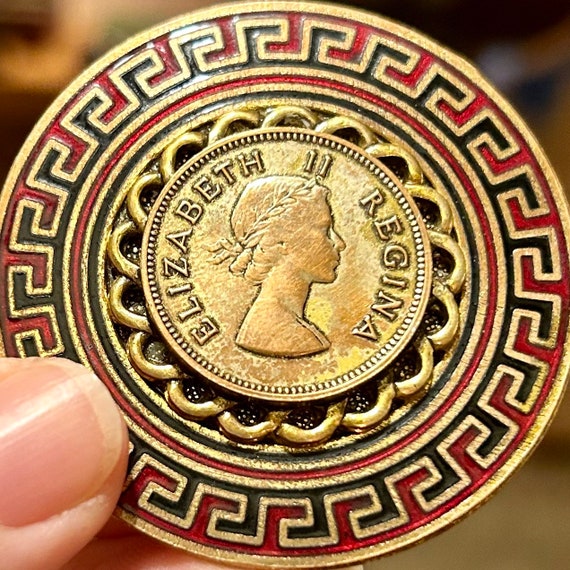 Elizabeth II Regina Coin Brooch Pin South Africa Half… Gem