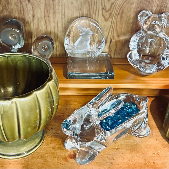 Vintage Vannes France Crystal Bear Bowl: Mid-century Art Glass