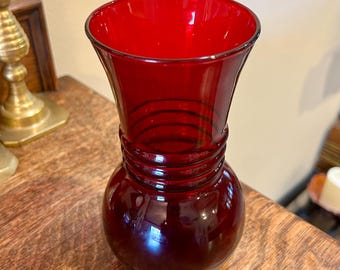 Vintage Anchor Hocking Royal Ruby Vase - Mid Century Red Flower Vase
