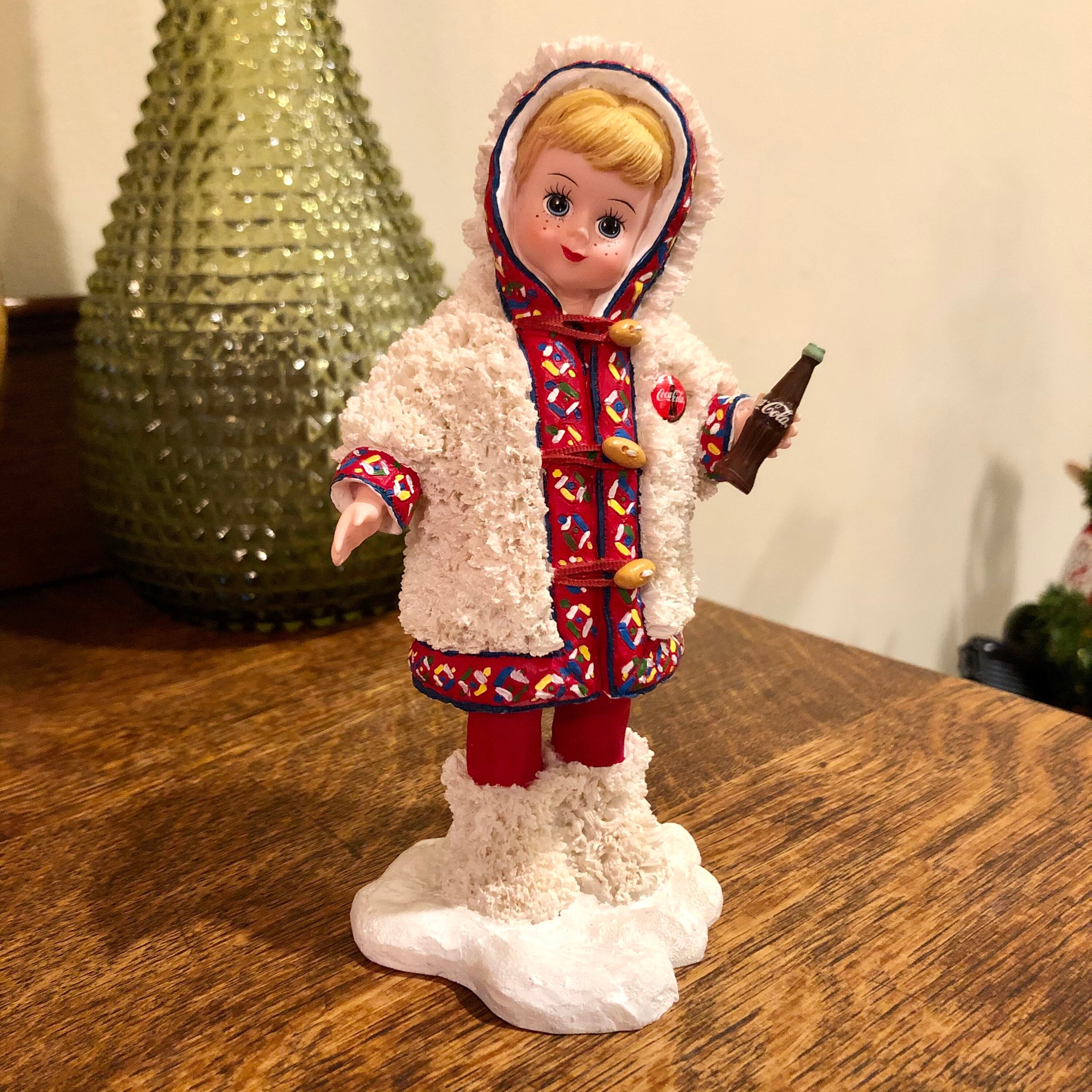Vintage Madame Alexander Coca Cola Doll Figurine: 