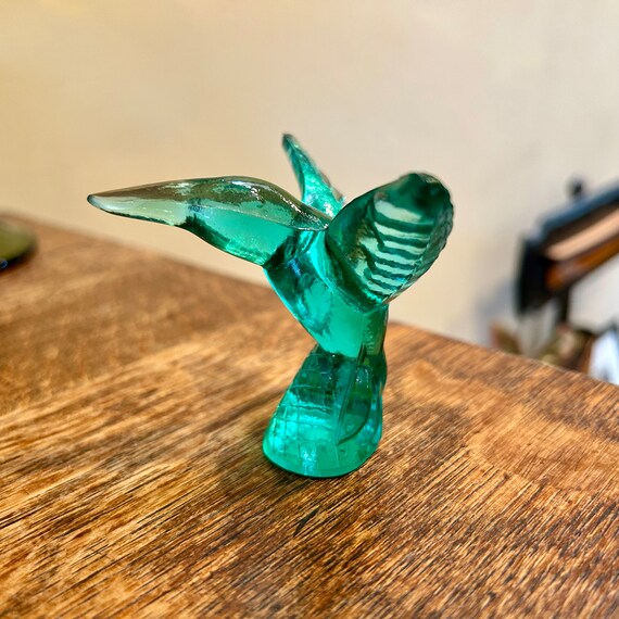 Vintage Murano Art Glass Hummingbird Figurine: Green Italian