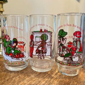 Holly Hobbie Christmas Glasses Coca Cola Limited Edition Three American Greetings Drinking Tumblers Vintage 1970&#39;s Mixed Lot