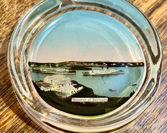 Vintage Bermuda Glass Ashtray: Mid-Century Souvenir