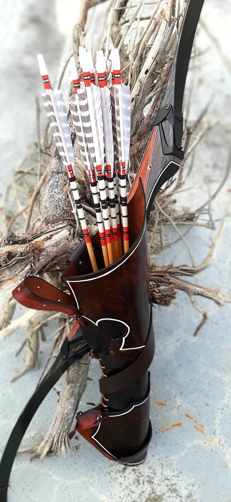 Traditional Back /hip Quiver Custom Quiver Made in Full Grain Etsy