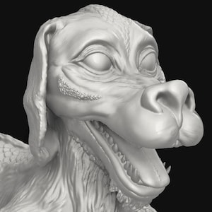 Peut inclure: Rendu 3D en niveaux de gris d'une tête de créature hybride chien-dragon. La créature a de grands yeux, un museau proéminent et une bouche ouverte révélant des dents.