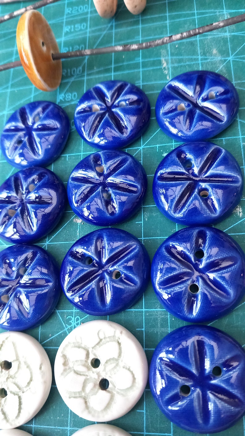 Handmade Royal Blue Ceramic Buttons: Embossed Design, 25mm (set of 5 ...