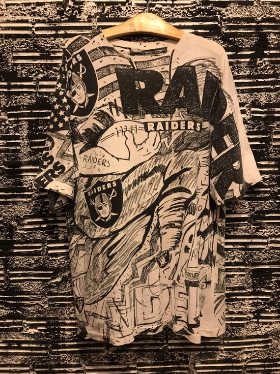 Vintage Raiders Magic Johnson Tee’s All Over print