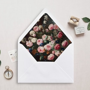 Druckbare Umschlagunterlage, A7, Euroklappe, quadratische Klappe, Blumen Stillleben Umschlageinlage für 5x7 Hochzeitseinladungen, helle Rosen