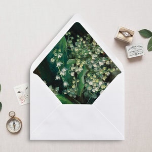 Druckbare Umschlagunterlage, A7, Euroklappe, quadratische Klappe, Blumen Stillleben Umschlageinlage für 5x7 Hochzeitseinladungen, Maiglöckchen