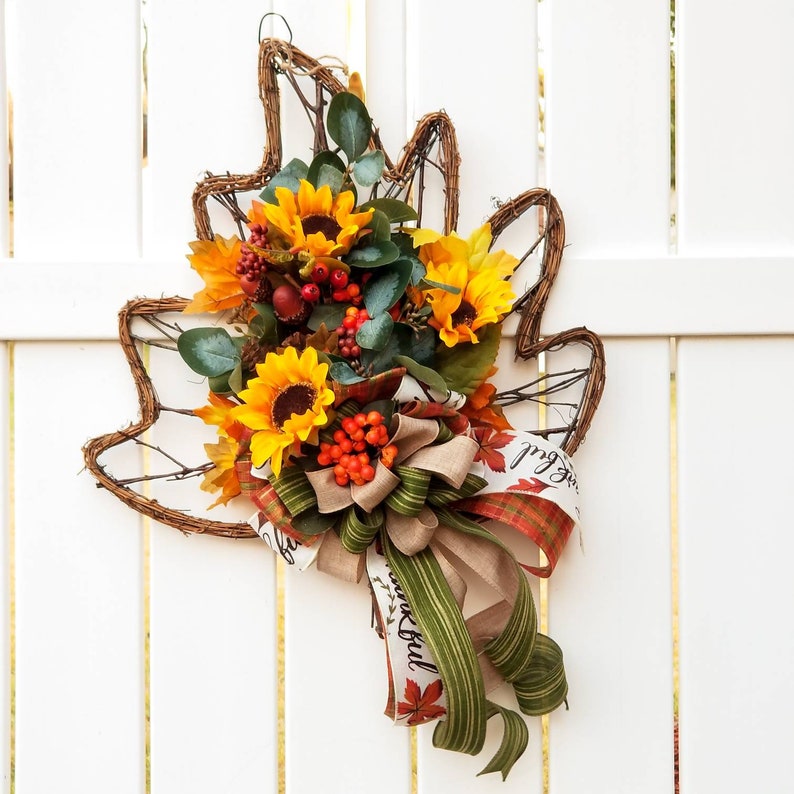 Maple Leaf Door Hanger Maple Leaf Grapevine Door Hanger Fall Etsy