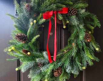 Winter Wreath For Front Door-Winter Wreaths-Christmas Decor-Holiday Winter Decor-Evergreen Wreath- Evergreen Wreath- Evergreen and pinecones