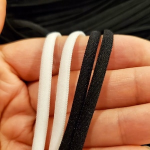 High Quality Soft, non Irritating ear loop. Coco Black/ White Elastic cord for masks