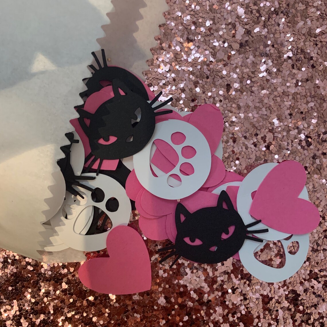 CAT CONFETTI 100 pieces chunky cat party themed confetti Etsy