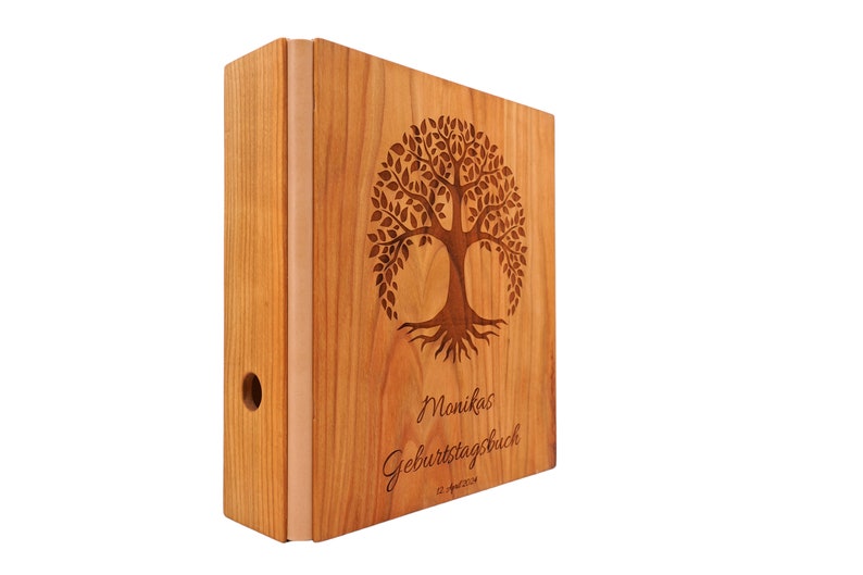 Cartella in legno, realizzata a mano - con albero della vita e incisione personalizzata Cartella I compleanno immagine 4