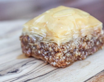 Butter Pecan Baklava, Lebanese Baklava, Homemade Baklava, Mediterranean Sweets, Baklawah