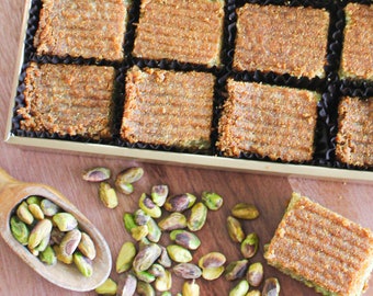 Maamoul Madd, Pistachio Maamoul, Homemade Lebanese Sweets, Pistachio Pastry