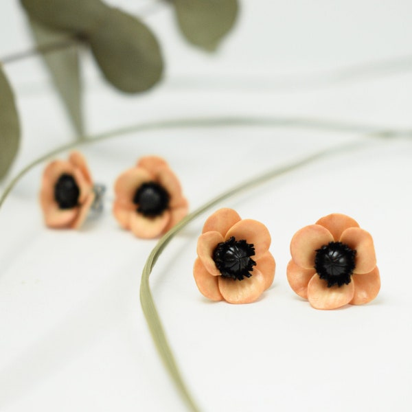 Stud flower earrings, polymer clay flower earrings, stud polymer clay earrings, stud floral earrings, yellow flower stud, stud poppy earring