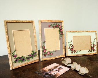 Handmade 13x18 cm Floral Photo Frame – Cold Porcelain Flowers – Vertical & Horizontal Options – Palo Santo Wood