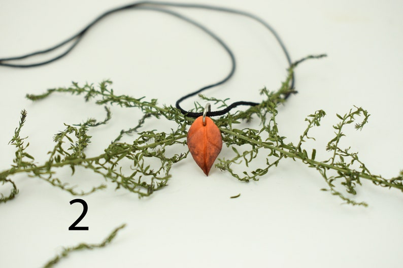 Collar de hojas de otoño, collar de hojas de otoño, collar de arcilla polimérica, gargantilla de hojas, colgante de hojas de otoño, collar de plantas, joyería de hojas de arcilla polimérica imagen 5