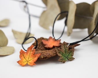 Maple leaf necklace, autumn leaf pendant, fall maple leaf jewelry, polymer clay necklace, polymer clay leaf, maple tree leaf, fall gift idea