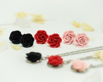 Conjunto de joyas de rosas para San Valentín, pendientes de rosas rojas, collar de rosas rojas, flor de arcilla polimérica, pendientes de rosas con botón, regalo de San Valentín para ella