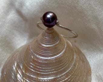 Black pearl ring, small solitaire pearl ring, friendship ring, 21st birthday gift idea, steampunk gift idea, R154
