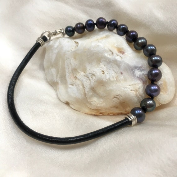 Mens black pearl best sale bracelet