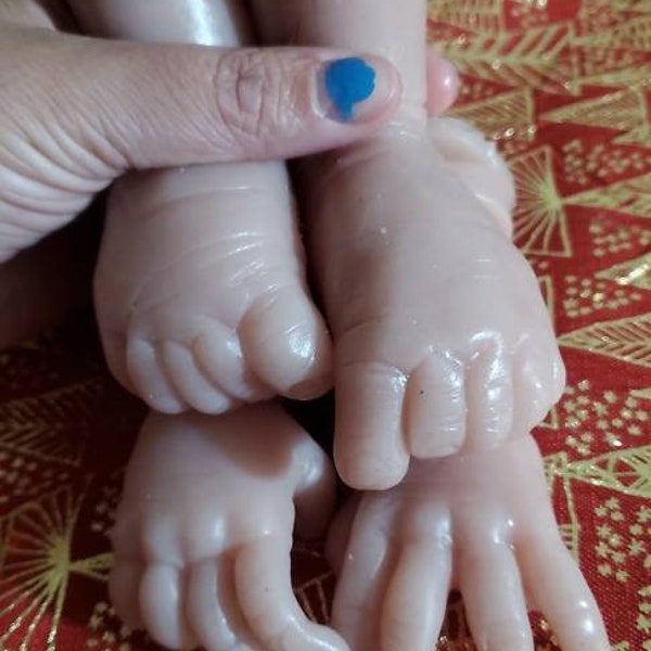 Silicone baby limbs partial limbs with open hands newborn