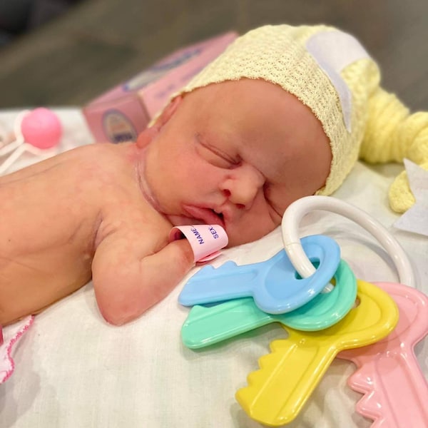 13" Silikon Baby Mädchen komplett bemalt mit Nabelschnur Maribelle
