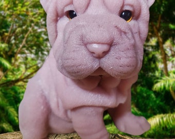 Cucciolo di cane in silicone shar pei 9" taglia grande seduto con gli occhi aperti