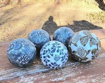 Porcelain Balls