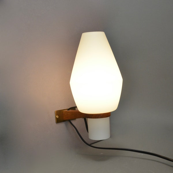 Japandi Style 1960s Mid-Century Modern Opaline and Figured Oak Vintage Wall Lamp