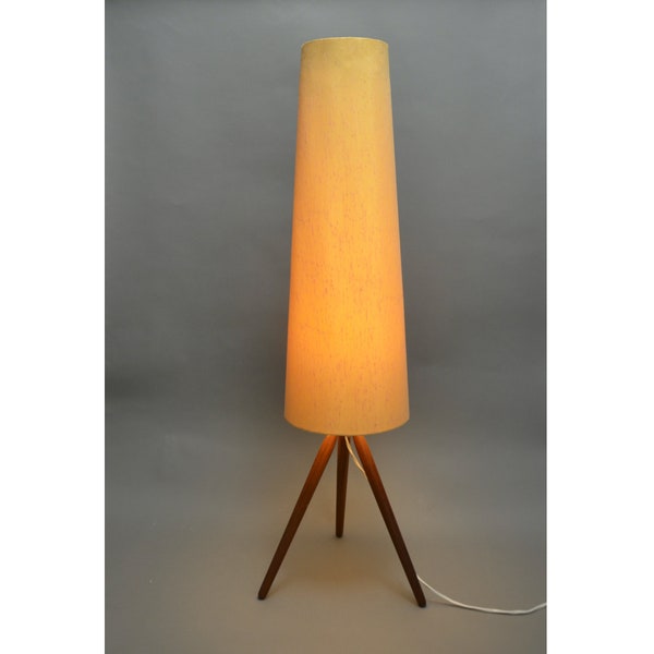 Table ou lampadaire fusée trépied scandinave vintage en teck des années 1960, moderne du milieu du siècle