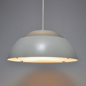 Vintage Louis Poulsen AJ Arne Jacobsen pendulum in Lysegrå 38 cm