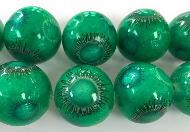 8 pcs. Philippines Capiz Shell Green printed round 25 mm beads 8 inch strand