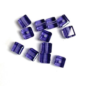 12 Pcs Swarovski® Crystal Tanzanite cube 4x4mm Beads 5601.