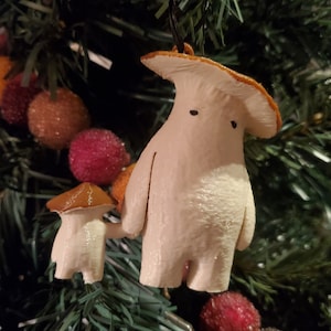 Dark Souls Mushroom Christmas Ornament, Gaming Holiday Decor, Christmas Mushroom Gift, Dark Souls Fan Gift, 3D Printed Nerdy Gamer Present