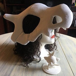 Cubone Headphone Holder Cubone Cosplay Helmet Skull Dog Mask Cubone Skull Wearable T-rex Skull Terrarium Skull l Paintable Bust image 6