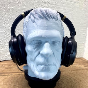 Frankenstein Horror Decoration Prop - Classic Movie Horror Headphone Stand - PC Gaming Display - Halloween Decor - Streaming Paintable Bust