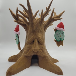 Árbol Deku de la Leyenda de Zelda - Soporte para ocarina navideña - Adorno navideño Korok - Ocarina of Time - Regalo navideño de Zelda - Planta de terrario