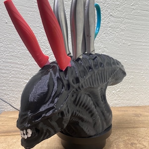 Bloque de cuchillos Xenomorph - Aliens - Almacenamiento de cuchillos de chef - Soporte para utensilios de Aliens - Alien Xenomorph - Almacenamiento de cocina - Accesorio de cocina de ciencia ficción
