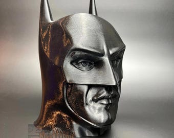 Comic PC Headphone Holder - Character Bust Headphone Stand - Gift for Him - Unique Christmas Gift - Gift for Gamer - Dad Gift - Gaming Room