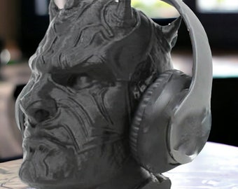 Darth Maul Headphone Stand | Sith Darth Maul Headset Stand l Star Wars Gaming Room Decor | Sith Lord Headphone Holder l Paintable Bust