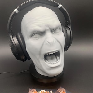 Dark Wizard Headphone Stand | Halloween Horror Decor Wizard Lord Bust Headset Display Stand l Gaming PC Desk Organizer l Birthday Gift Idea
