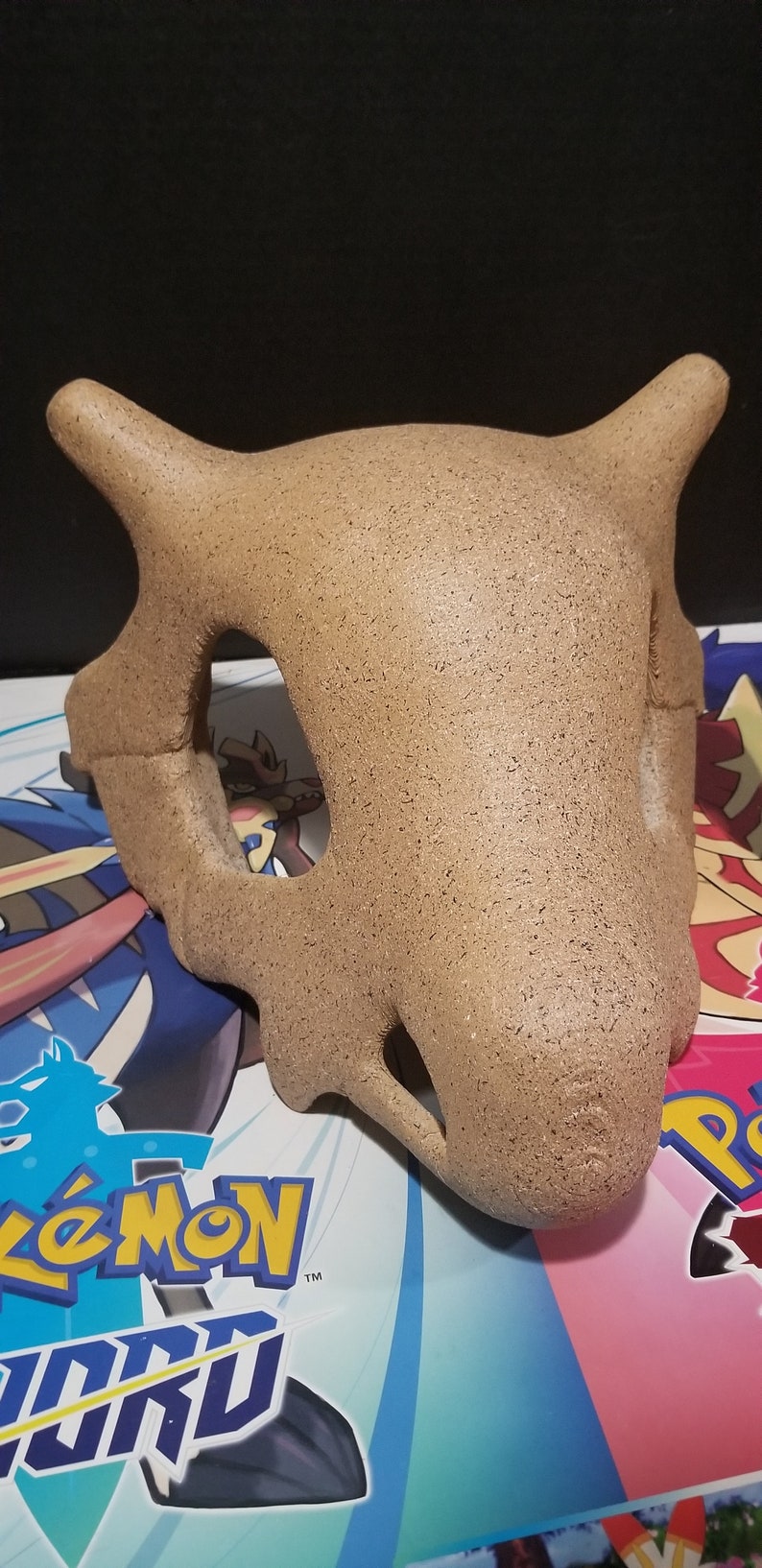 Cubone Headphone Holder Cubone Cosplay Helmet Skull Dog Mask Cubone Skull Wearable T-rex Skull Terrarium Skull l Paintable Bust Adult Sandstone+bone